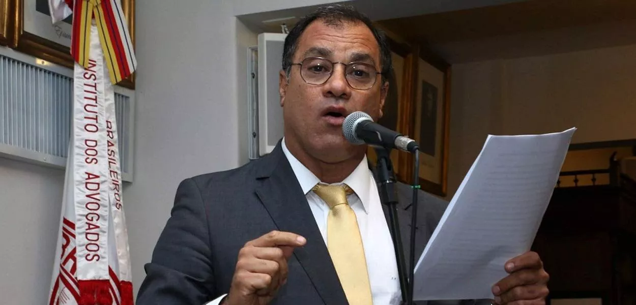 Jorge Folena: "Pacificação é bandido na cadeia"