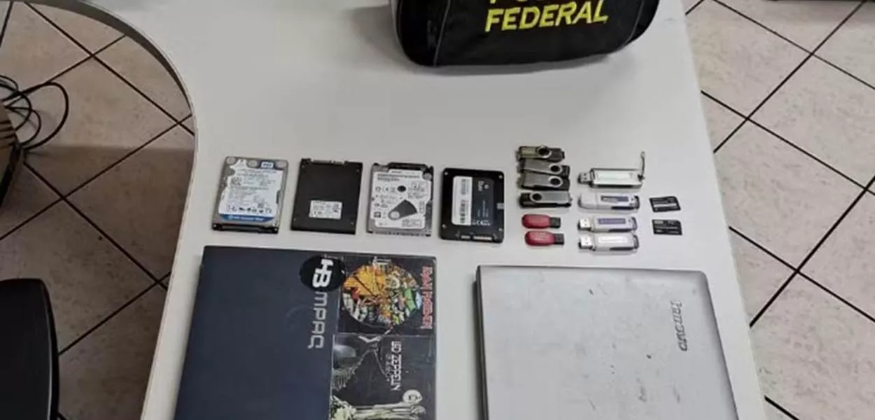 Materiais apreendidos pela Polícia Federal