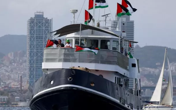 Flotilha acusa fragata italiana de tentar sabotar missão a Gaza