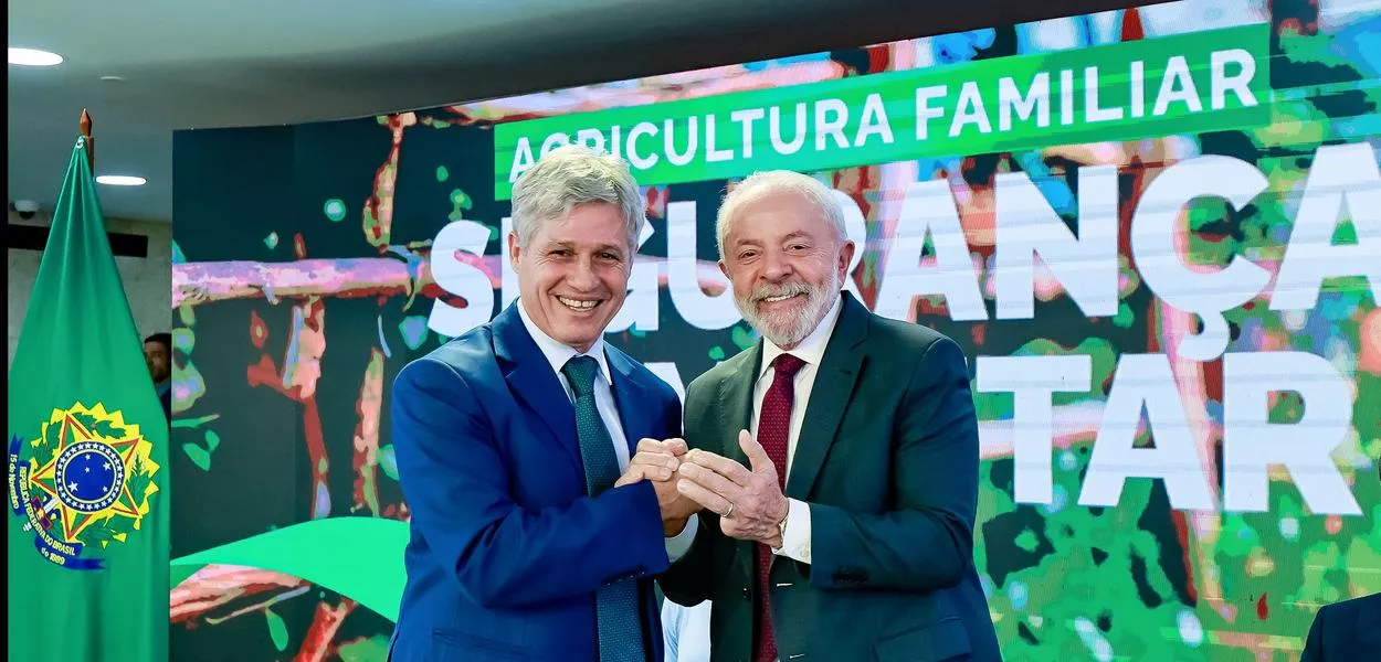 Lula e Paulo Teixeira