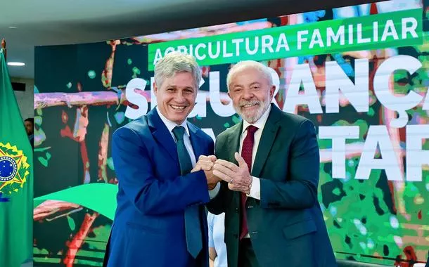 Lula sanciona leis que fortalecem agricultura familiar e oferta de alimentos no País