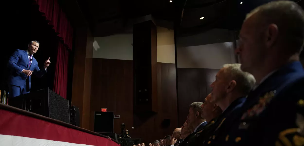 Pete Hegseth discursa nos EUA