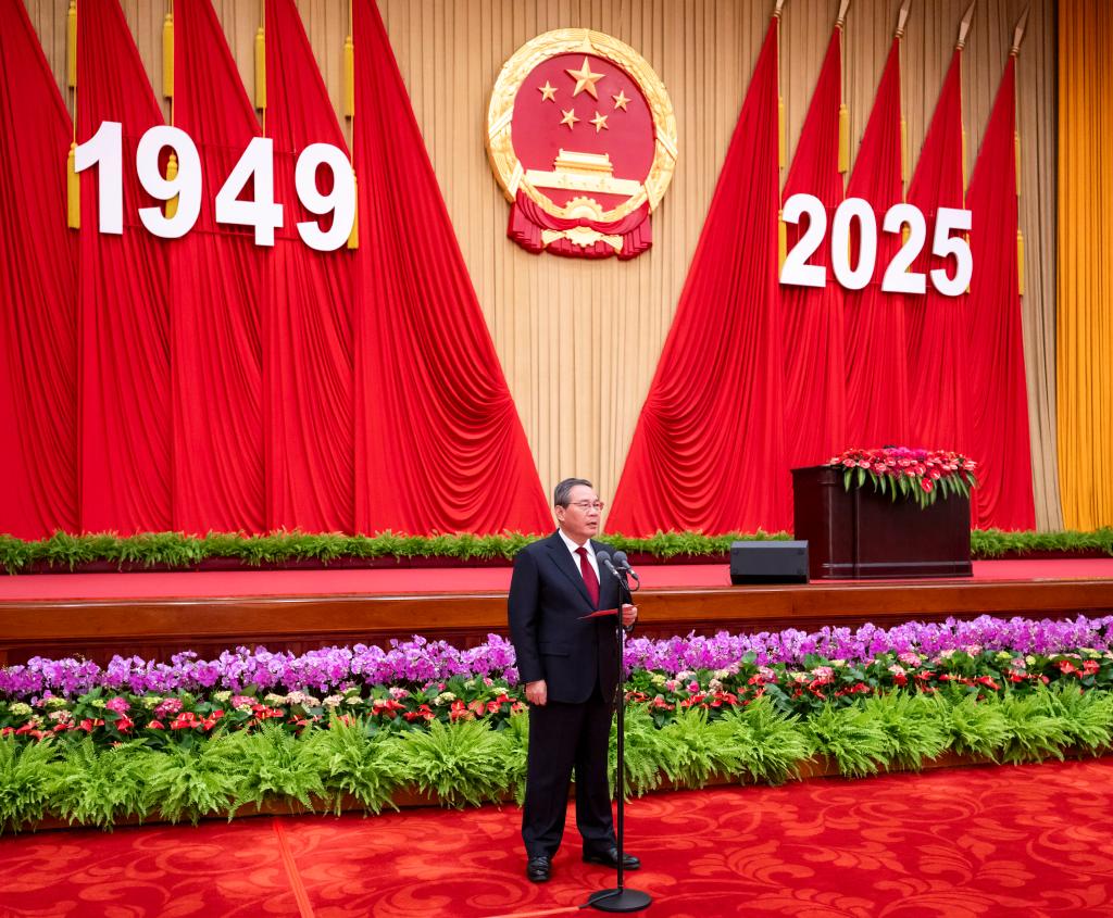 Xi pede avançar com determinação na promoção da modernização chinesa
