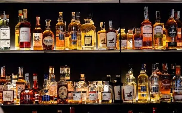 Garrafas de bebidas alcoólicas