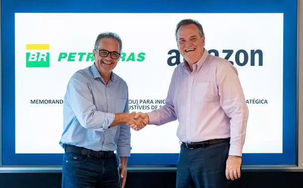 Petrobras e Amazon fecham acordo por combustíveis de baixo carbono