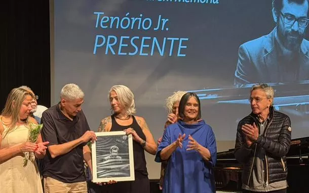 Caetano Veloso e Joyce Moreno prestam homenagem a Tenório Jr.