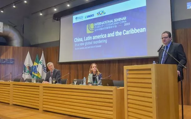 BNDES e Flacso debatem integração entre China, América Latina e Caribe em novo cenário global