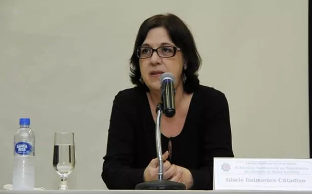 “Bolsonarismo é filho da Lava Jato”, afirma Gisele Cittadino