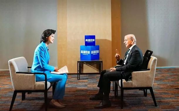 Primeiro-ministro paquistanês: China sempre oferece apoio incondicional ao Paquistão