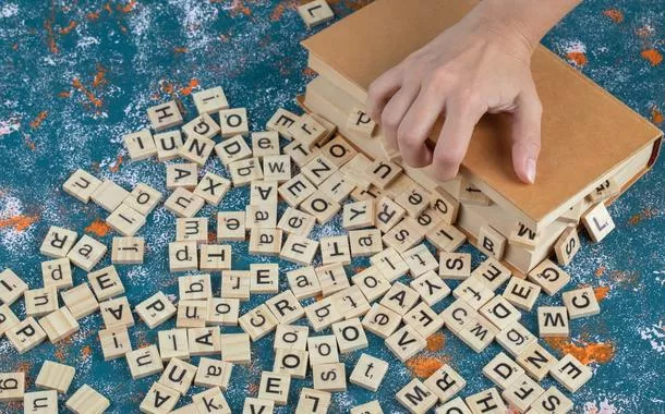 Código humano da linguagem