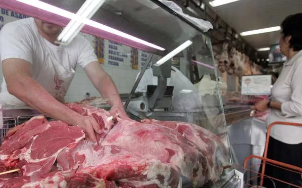 Exportação de carne bovina do Brasil atinge recorde, aponta Secretaria de Comércio Exterior