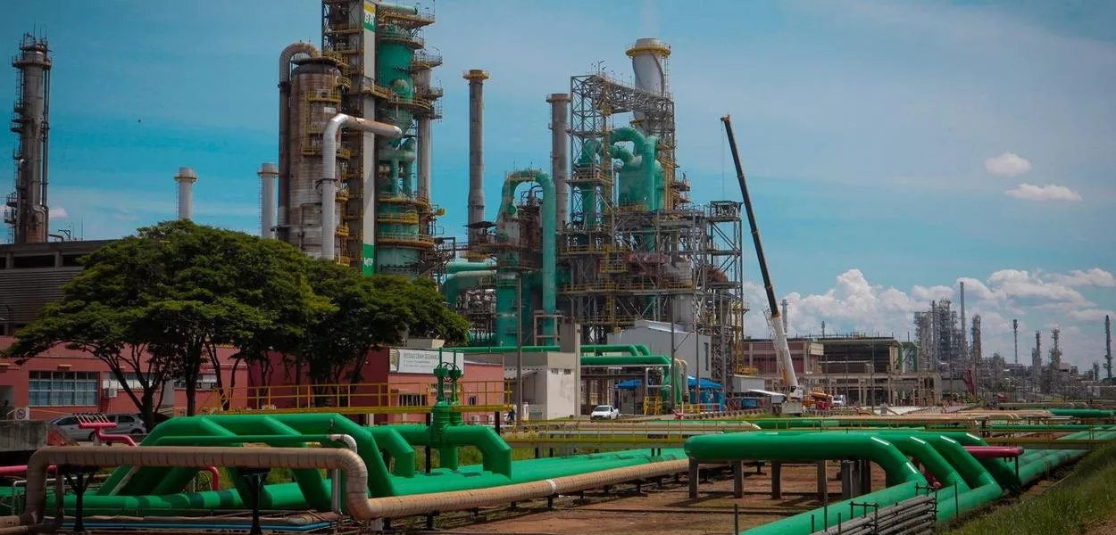 Refinaria Henrique Lage (Revap) em São José dos Campos (SP)