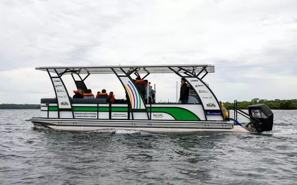 Itaipu lança primeiro barco 100% movido a hidrogênio verde do Brasil