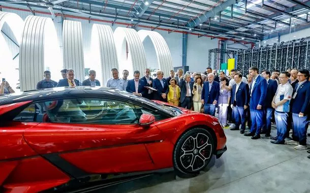 BYD pretende liderar o mercado automotivo brasileiro até 2030, diz vice-presidente da marca