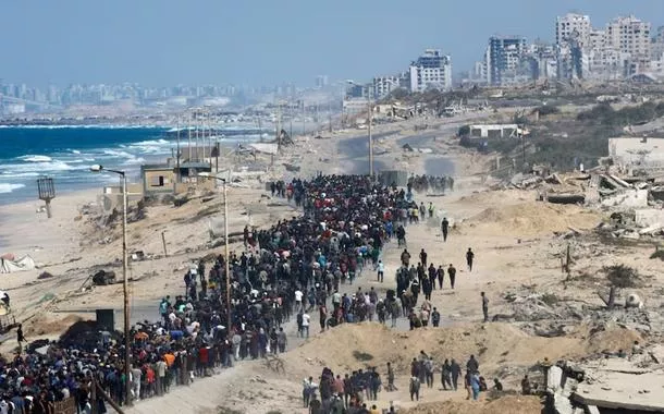 Cessar-fogo: Israel inicia retirada de tropas e palestinos retornam ao norte de Gaza