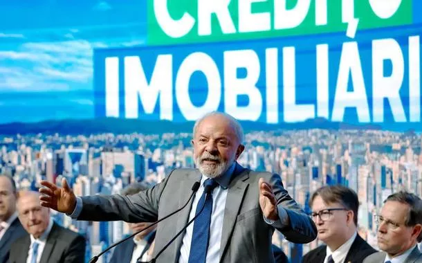 Lula diz que Congresso impediu super-ricos de pagarem "merrequinha a mais"