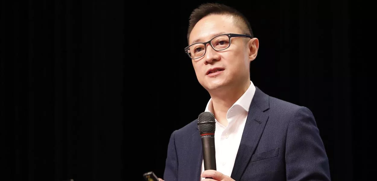 Eric Li diz que a Europa está em colapso e defende nova ordem global centrada na China