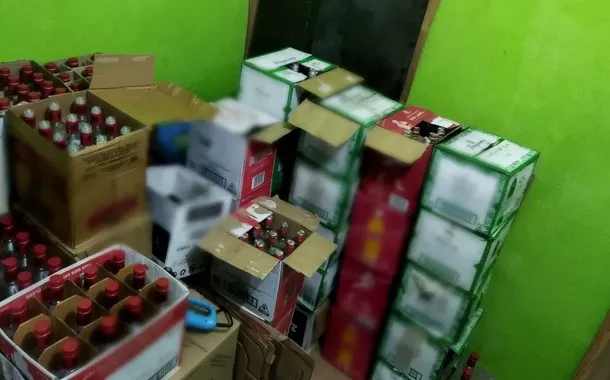 SP: Fábrica clandestina de bebidas usava etanol adulterado de postos