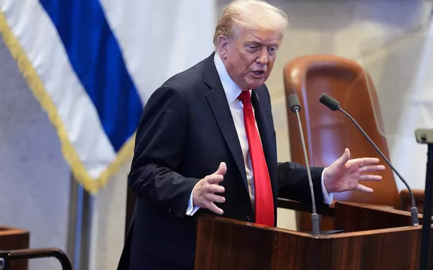 "Era do terror chegou ao fim", diz Trump no parlamento israelense