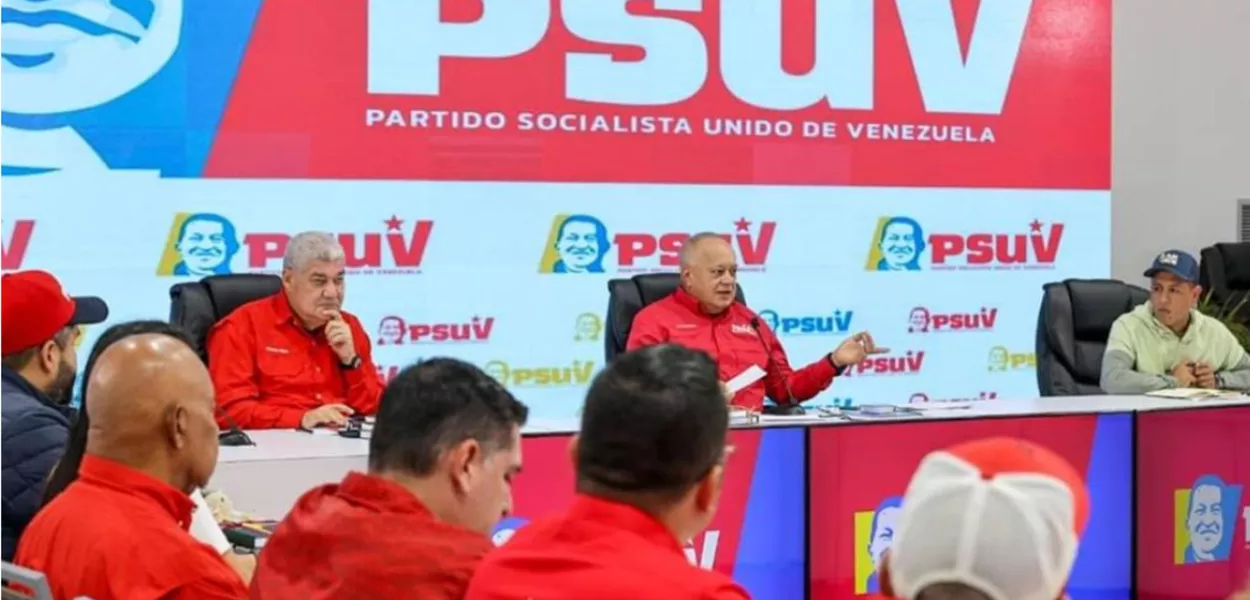 Diosdado Cabello,,vice-prwsidente do PSUV e ministro da Segurança do governo venezuelano, defende diplomacia de paz