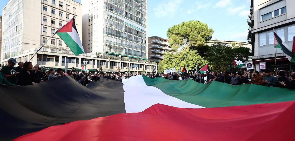 Marcha pró-palestinos antes de jogo Itália x Israel em Udine