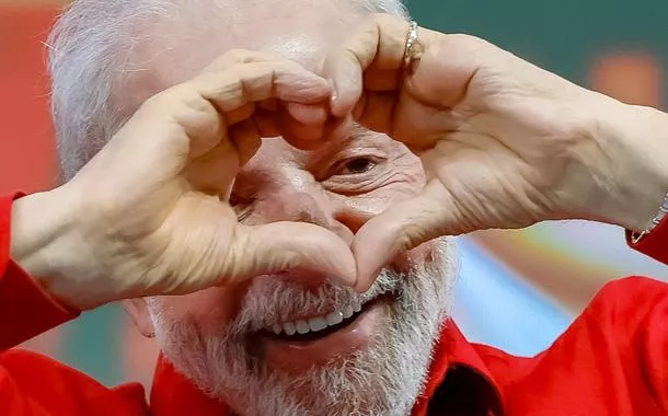 “Tenho obsessão pela educação”, diz Lula