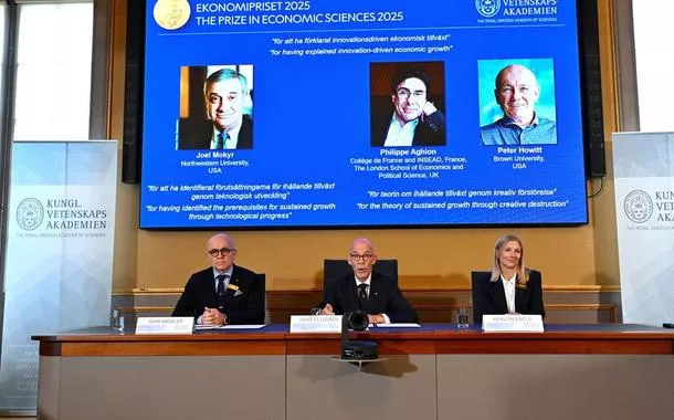 Pesquisadores Joel Mokyr, Philippe Aghion e Peter Howitt ganharam o Prêmio Nobel de Economia de 2025