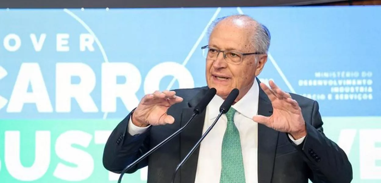 O vice-presidente e Ministro da Indústria e Comércio, Geraldo Alckmin