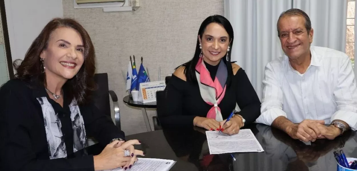 Deputada estadual Valéria Bolsonaro, Amanda Servidoni e presidente do PL, Valdemar Costa Neto