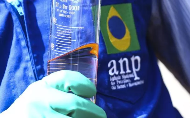 ANP anuncia desinterdição parcial da refinaria Refit