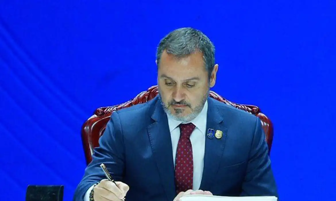 O chefe da PF, Andrei Rodrigues, assina o pacto da ONU contra crimes cibernéticos - 25/10/2025