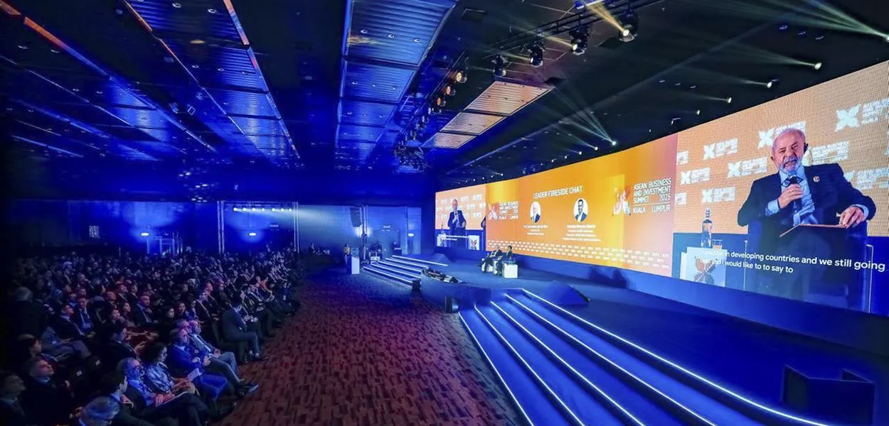 Kuala Lampur, Malásia - 26/10/2025 - Presidente Luiz Inácio Lula da Silva durante a Cúpula Empresarial da Associação de Nações do Sudeste Asiático-Asean