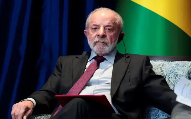 Reunião com Trump foi 'tremenda vitória' de Lula, mas não garante fim do tarifaço, diz cientista político