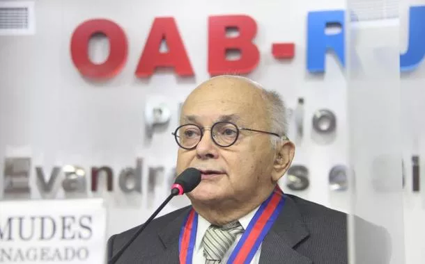 Sergio Bermudes, defensor de Clarice Herzog contra a ditadura, morre aos 79