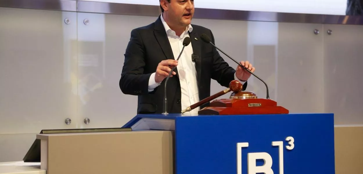 São Paulo-SP - 29/09/2023 - O governador do Paraná, Ratinho Jr., participa do Leilão do Lote 2 do sistema rodoviário do Paraná, na sede da bolsa de valores