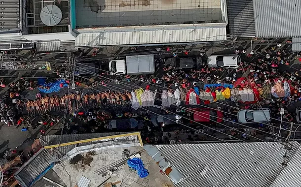 Após chacina no Rio, maioria dos brasileiros e moradores de favelas apoia a violência policial, diz pesquisa