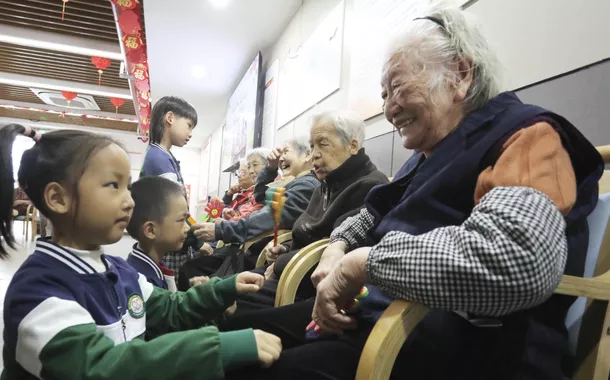 China lida com os desafios do envelhecimento