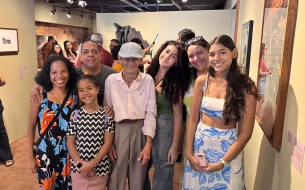 Floresta de Infinitos: ancestralidade e escuta dos mais velhos no Dia de Todos os Santos