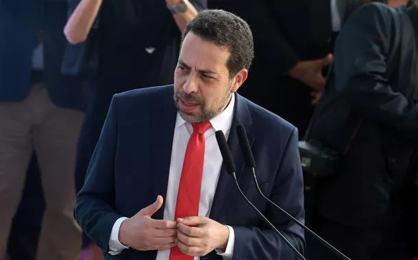 Boulos critica chacina de Castro e diz que governo não ficará calado
