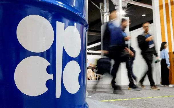 OPEP+ anuncia terceiro aumento da cota de petróleo desde fechamento de Ormuz