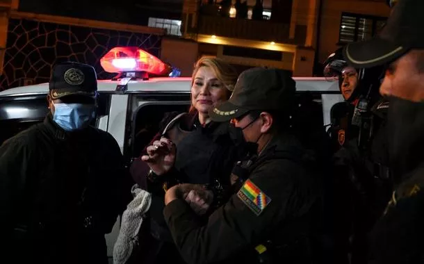 Suprema Corte da Bolívia ordena libertação da ex-presidente Jeanine Áñez