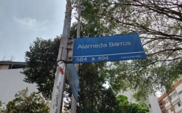 Placa de rua -Alameda Barros