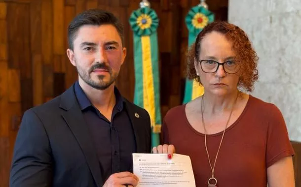 Os deputados registraram ocorrência na Delegacia de Polícia Civil e aguardam o andamento das investigações