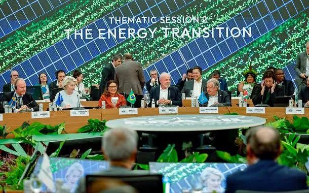 O presidente Luiz Inácio Lula da Silva durante a segunda sessão temática da Mesa Redonda de Líderes: “Transição Energética", no Parque da Cidade, em Belém (PA) - 07/11/2025