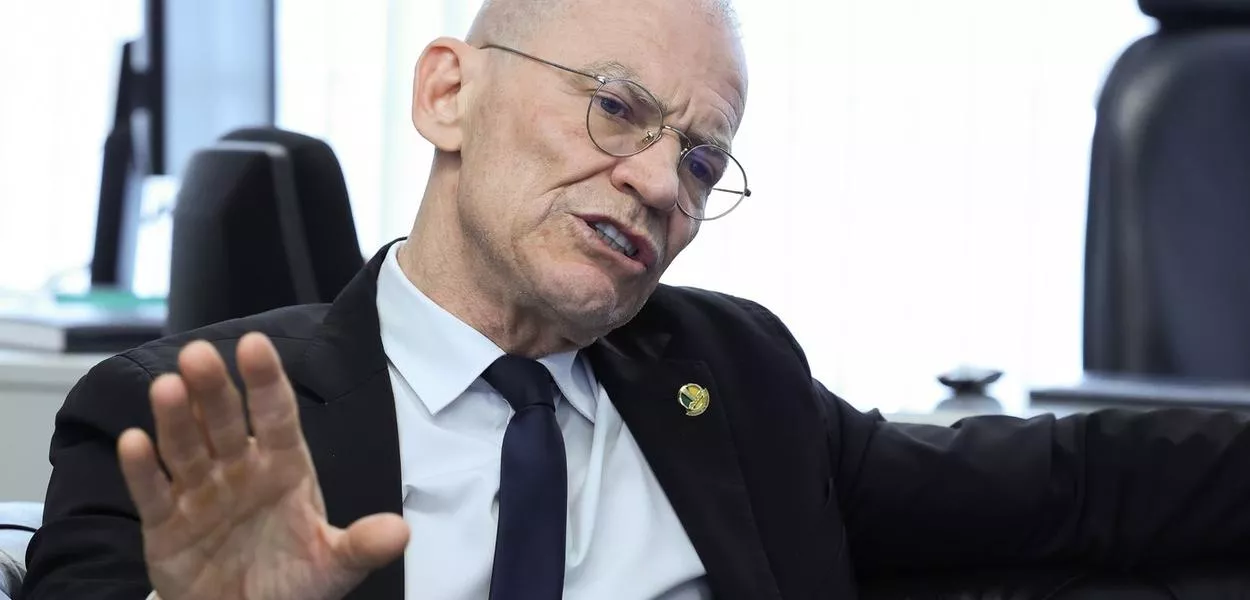 Brasília-DF - 05/11/2025 - Senador Fabiano Contarato, durante entrevista à Agência Brasil 