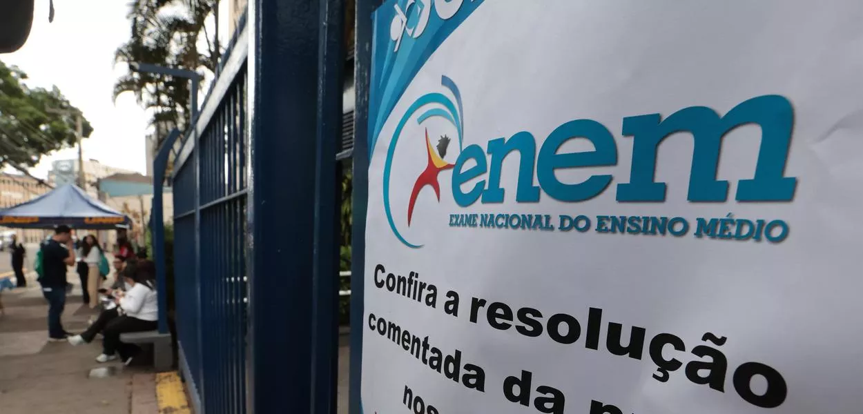 Estudantes no dia de provas do Enem