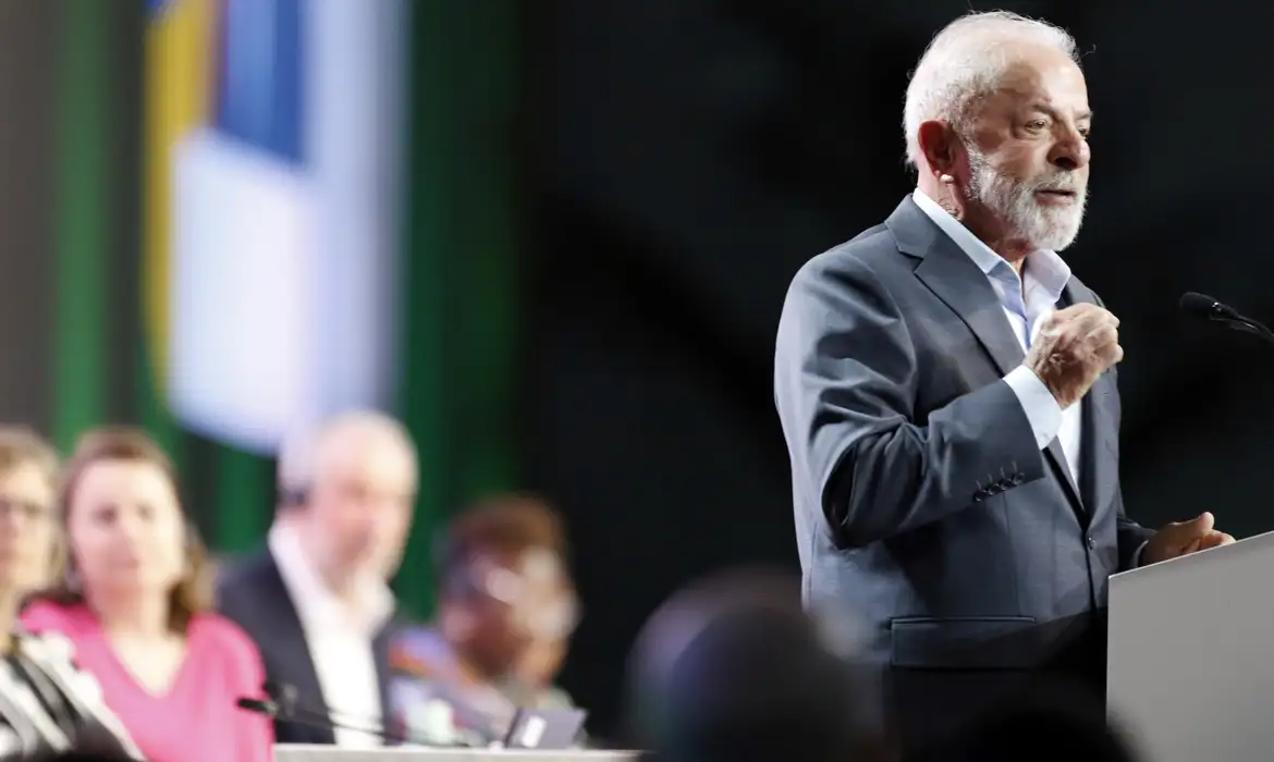 O presidente Luiz Inácio Lula da Silva discursa na COP30, em Belém (PA) - 10/11/2025