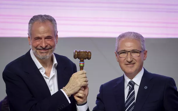 Presidente da COP30, André Corrêa do Lago defende união nacional e multilateralismo na luta climática