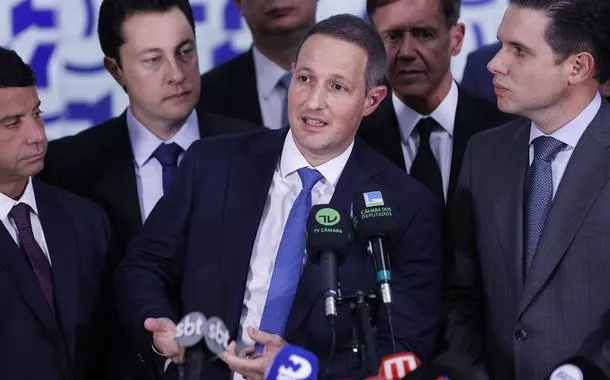 Derrite anuncia "marco legal do combate ao crime" e fala em novas tipificações análogas a "terrorismo"