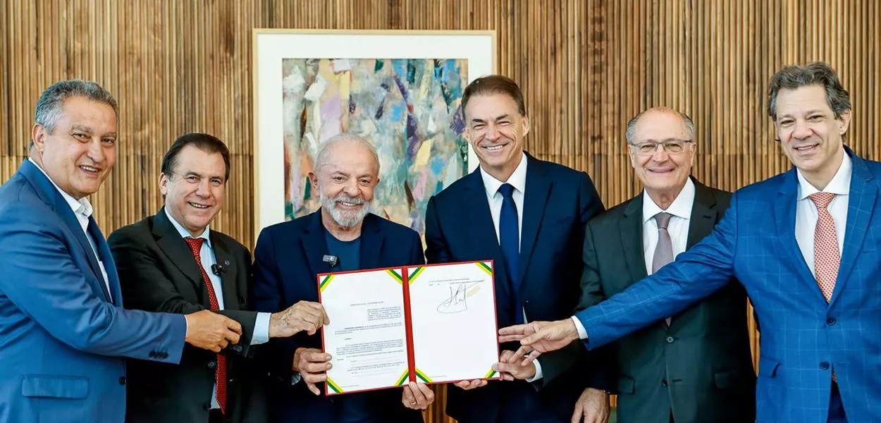 Lula anuncia o novo Programa de Alimentação do Trabalhador